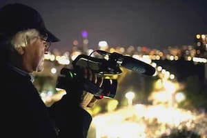 Patricio Guzmán durante la filmación de "Mi país imaginario"