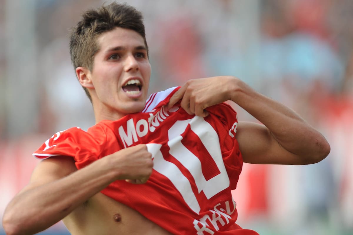 Patricio "Patito" Rodríguez, un enganche habilidoso que surgió en Independiente y en un momento se sintió incomprendido; le pidió a Diego Latorre tomar un café para que lo aconsejara sobre determinados problemas que sufría el futbolista en general.