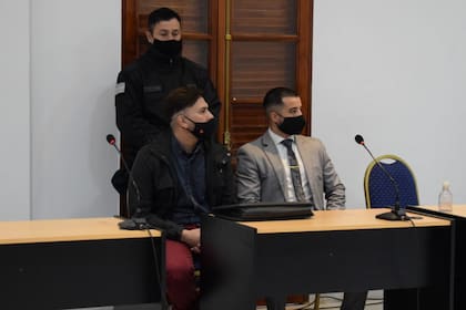 Patricio Pioli (a la izquierda) fue condenado por amenazas