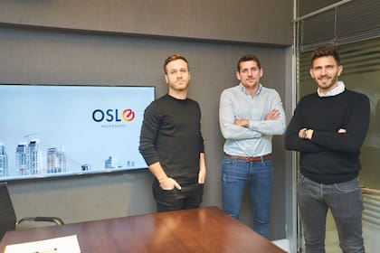 Patricio Rozenblum, Marcelo Saul y Guido Cabros se hicieron amigos en el colegio y fundaron Grupo Oslo juntos