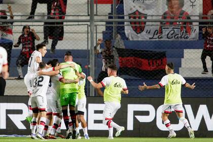 Patronato dio el golpe ante Boca y definirá la Copa Argentina 2022 con Talleres