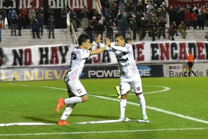 Patronato le ganó con autoridad a Instituto