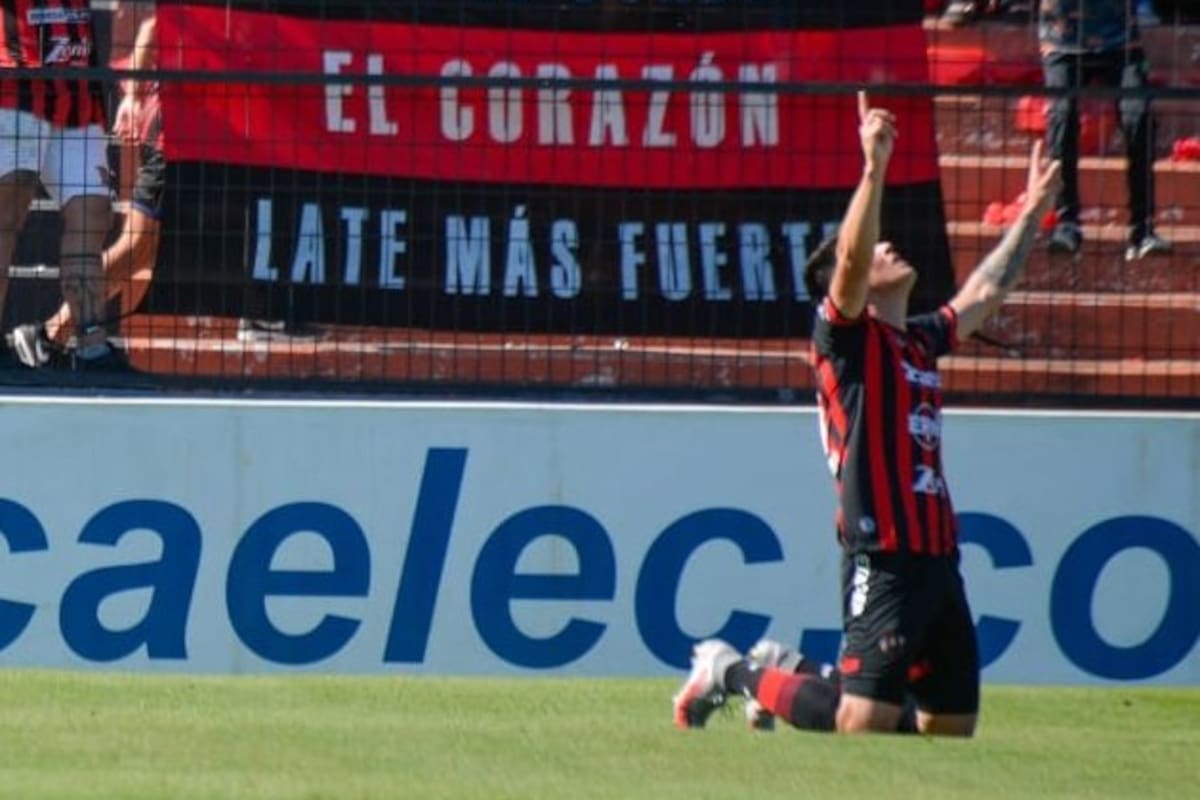 Patronato venció 2 a 1 a Atlético Tucumán