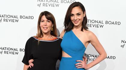 Patty Jenkins, directora de Mujer Maravilla, junto a Gal Gadot