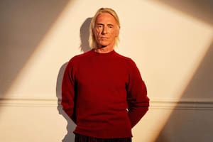 Paul Weller aprovechó el confinamiento para producir música a la altura de su estirpe