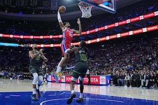Paul George anota 23 puntos y guía a 76ers a victoria ante Timberwolves, 115-103