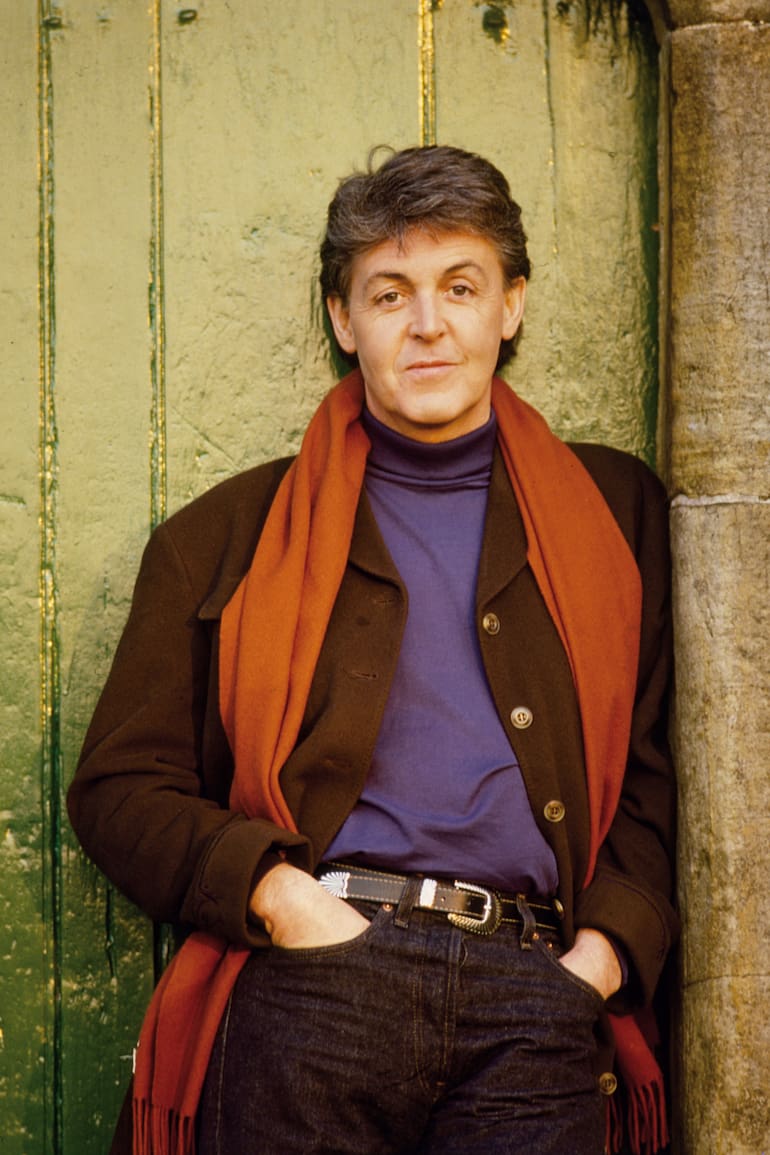 Paul McCartney en una imagen de 1987; un recorrido por varios de los clásicos que seguramente sonarán este fin de semana en River