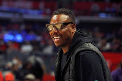 Paul Pierce dice que caminó 20 millas al trabajo en bata como castigo tras derrota de los Celtics