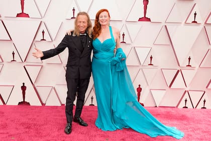 Paul Raci, quien fue nominado a mejor actor de reparto por su papel en El sonido del metal llegó a la alfombra roja de los Oscars con su mujer, Liz Hanley Raci; "fue una experiencia surrealista", le contó a LA NACION