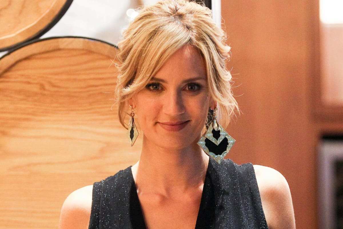 Paula Chaves, conductora de la edición argentina del reality Bake Off