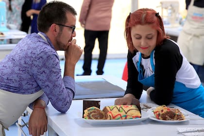 Bake Off, los cocineros pensando en sus preparaciones