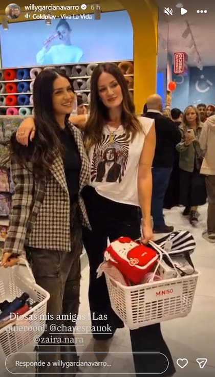 Paula Chaves y Zaira Nara en un local de Capital Federal (Foto: Instagram/@zaira.nara)