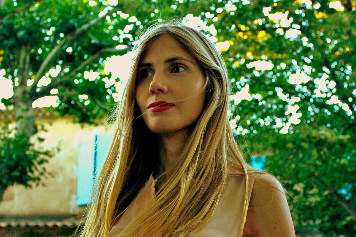 Paula Klein, la escritora argentina reside en París