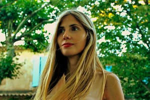La argentina Paula Klein gana el Premio Lumen con una anatomía del matrimonio y la mentira