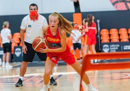 Paula López González fue parte de selecciones juveniles de España, pero no debutó oficialmente