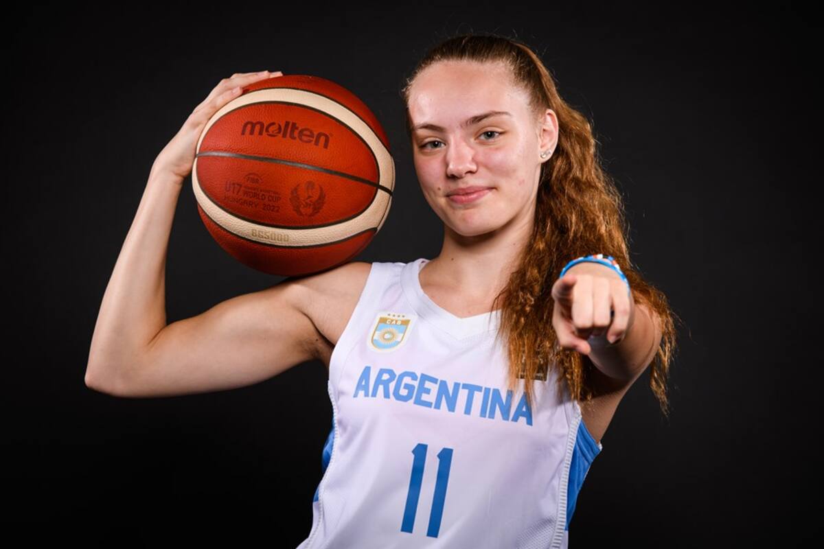 Paula López González jugará su primer Mundial con la Argentina, tras nacionalizarse y obtener la autorización