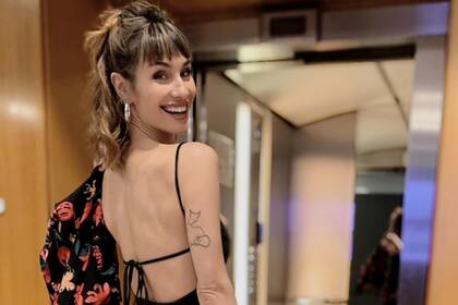 Paula Morales y el tatuaje que se hizo como promesa para que su padre se mejorara y en honor a la Difunta Correa
