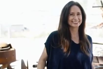 Paula Passalenti, directora de El Club de los Quesos: “Somos un único productor de quesos, elaboramos cada horma para cada socio. Nuestros quesos no están en el mercado, sólo pueden acceder a estas variedades a través de la suscripción al club. Eso nos permite tener una producción planificada y exclusiva evitando excedentes de producción"