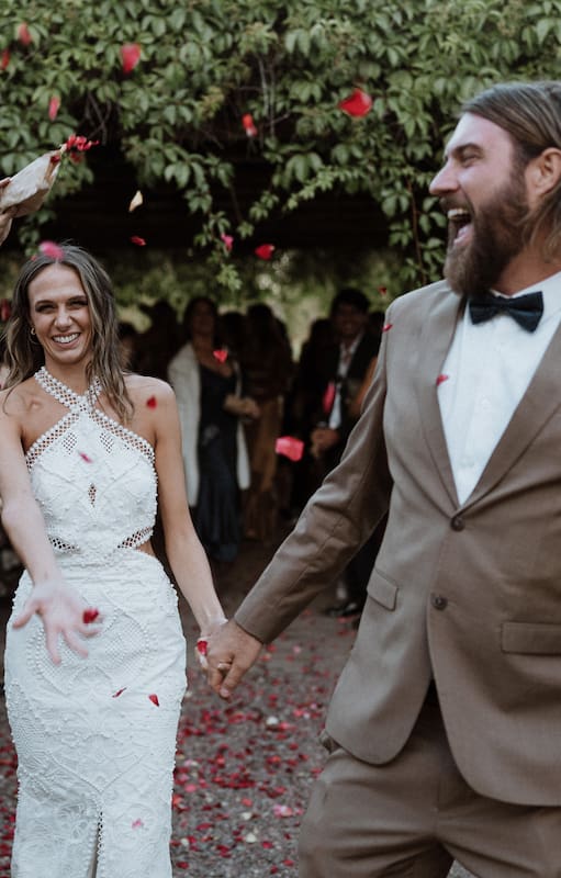 Paula Pereyra y Stuart Thurlby, recién casados en Bodega Renacer