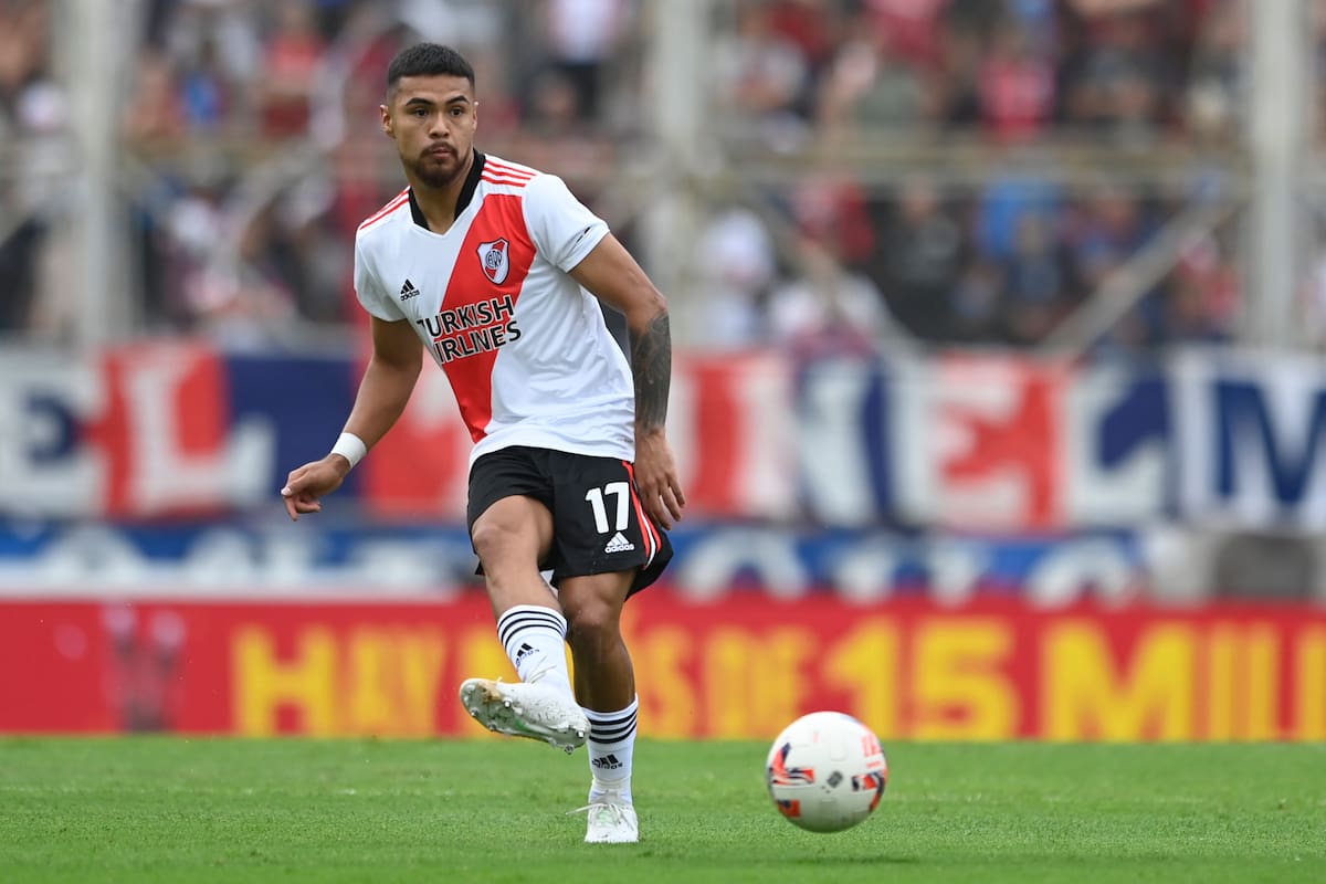 Paulo Díaz vive un gran presente a los 27 años; el zaguero de River hace diferencia por su polifuncionalidad y contagia optimismo
