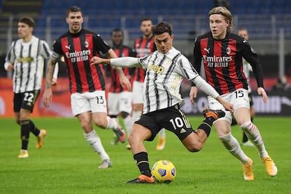 Paulo Dybala marcó su gol número 100 con Juventus