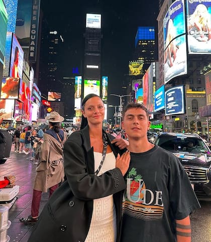 Paulo Dybala y Oriana Sabatini, durante unas vacaciones en Nueva York