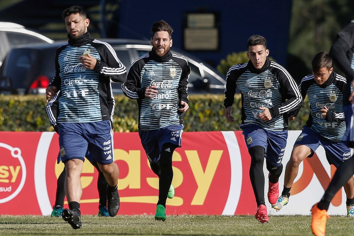 Pavón, en el entrenamiento de la selección
