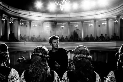 Pawel Pawlikowski dirigiendo Cold War, representante de Polonia al Oscar