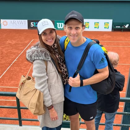 Paz junto a Diego Forlán en su etapa como tenista