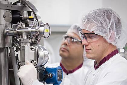 PCI Pharma Services, como parte de su estrategia de inversión de USD1000 millones, completa la adqui