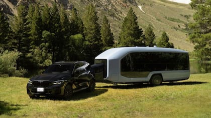 Pebble Flow Caravan