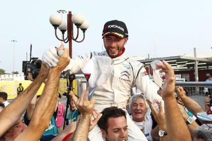 Pechito irá por más gloria con Citroën en 2015