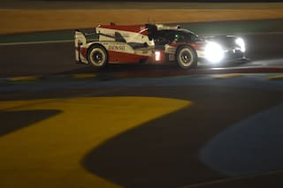24 horas de Le Mans: tras liderar media carrera, Pechito López subió al podio