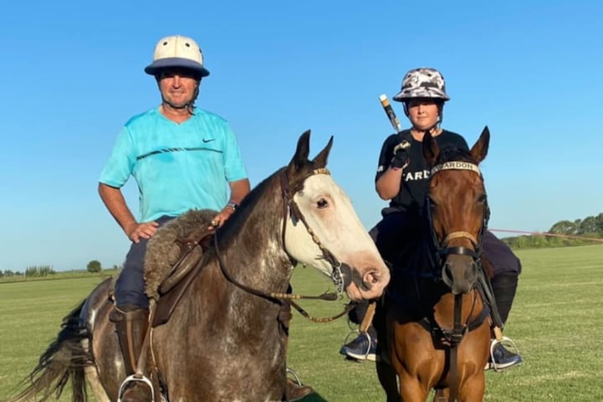 Pedrito junto con su padre, el Ruso Heguy