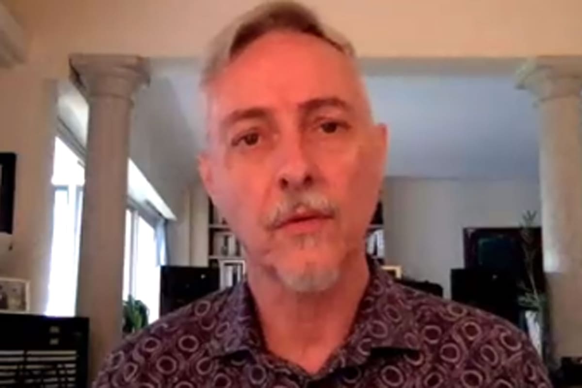 Pedro Aznar grabó un video en apoyo a Boric, aunque sin mencionarlo