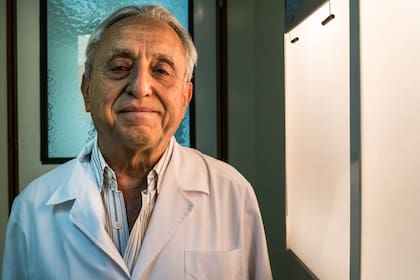 Pedro Cahn, director científico de Fundación Huésped desde 1989