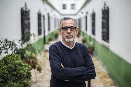 Pedro Francke, asesor económico de Castillo, en su casa en Lima