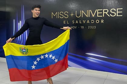 Pedro "La Divaza" Figueira, el reconocido creador de contenido LGBTTTIQ+ de los más grandes de Latinoamérica, es una de las celebridades en La casa de los famosos