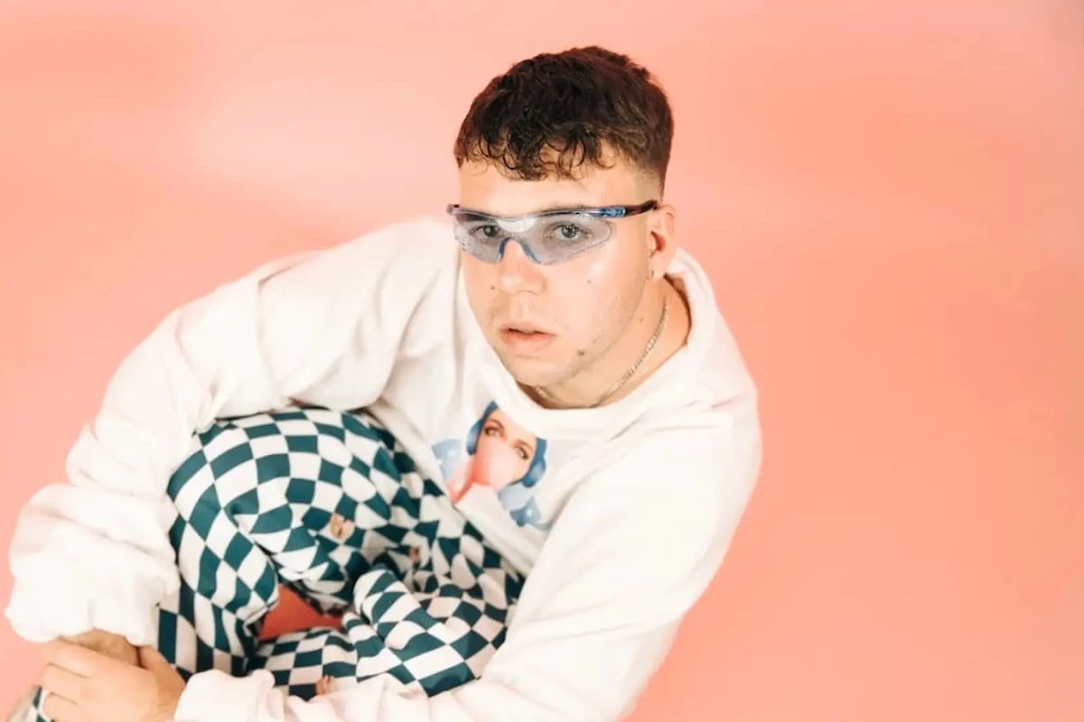 Pedro Luis Domínguez Quevedo Arilla, mejor conocido como Quevedo