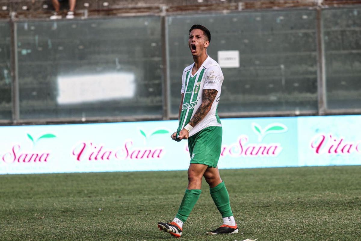 Pedro Rodríguez Ablanedo en Vigor Lamezia, de la quinta categoría italiana, donde fue campeón tras varias temporadas en el ascenso europeo