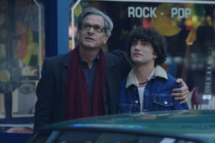 Pedro Salvat (Rafael Ferro) y Antonio Salvat (Toni Gelabert)