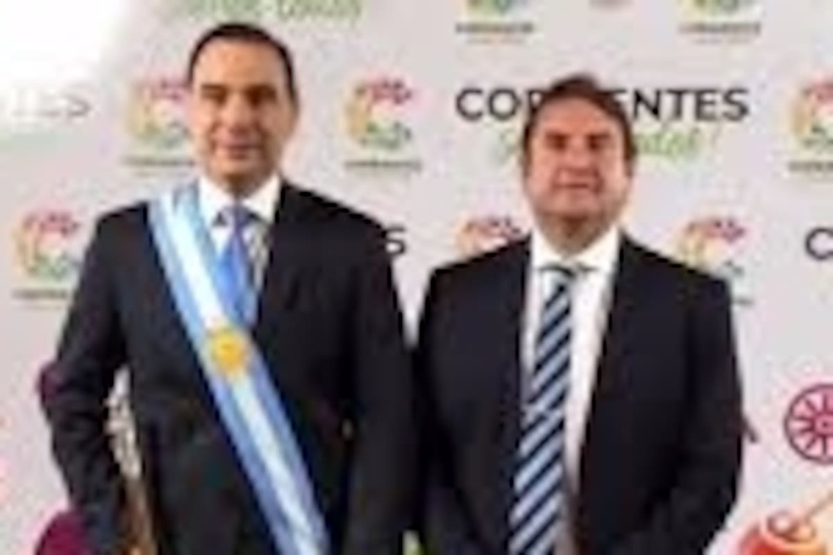 Pelegrini junto al gobernador Valdés