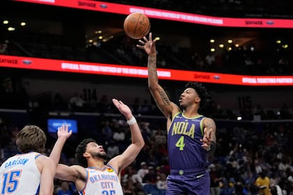 Pelicans adquieren selección de primera ronda de 2025 de los Pacers a cambio de una de 2026