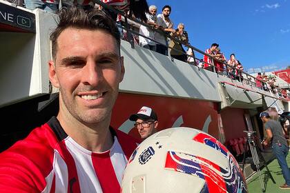 Pelota a casa: Mauro Boselli marcó un hat-trick frente a Central Córdoba de Santiago del Estero