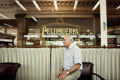 Peluquería Roma.