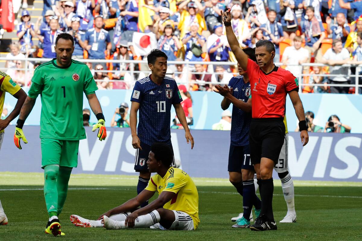 Penal de Sanchez y roja directa