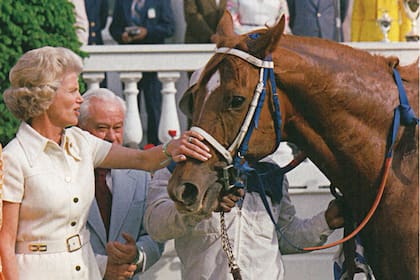 Penny Chenery y Secretariat, la dama y el campeón; una sociedad que rompió barreras sociales
