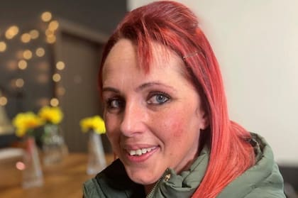 Penny Taylor ayuda al cuidado de sus familiares, pero no sabe si ella también podría desarrollar la enfermedad.