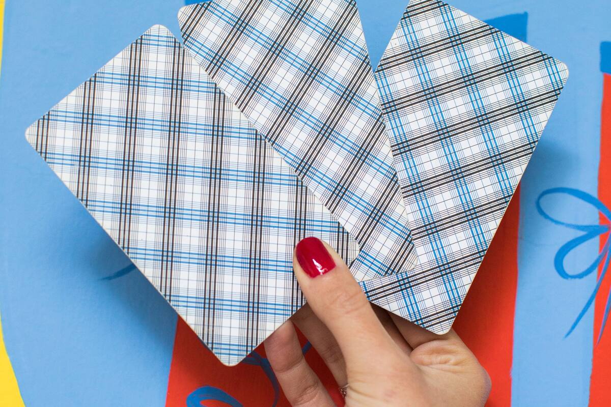 Pensá en algo que quieras resolver y elegí una de estas 3 cartas. Abajo te contamos qué actitud es la correcta frente a esa situación.