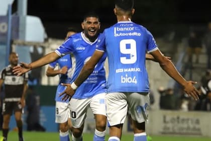 "Pensaba jugar hasta los 35, que es la edad que tengo ahora. Me siento bien. Cuando ya me aburra o el cuerpo no me aguante, voy a largar", sostiene Ortigoza.